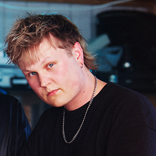 Rock band from hell, Mikko Nykänen, kuvaaja Mikko Törmänen